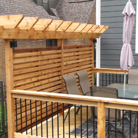 Arbor with privacy panels
